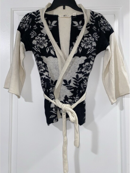 Anthropologie Sweaters - LiaMolly Anthropologie Wool Black and Cream Intarsia Kimono Sweater vintage  XS